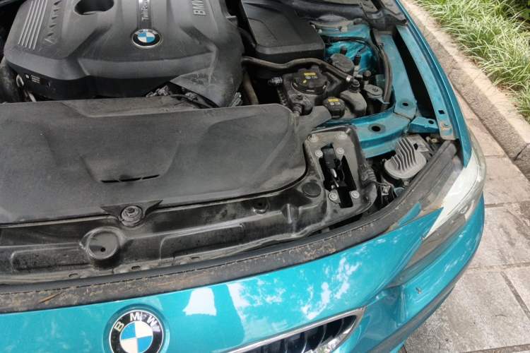 Used BMW 4 Series 2017 425i Gran Coupe Luxury M Sport Package Engine Bay Left
