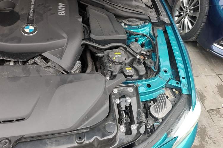 Used BMW 4 Series 2017 425i M Sport Package Engine Bay Left