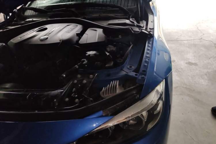 Used BMW 4 Series 2017 425i M Sport Package Engine Bay Left
