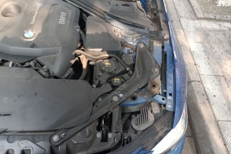 Used BMW 4 Series 2017 425i Convertible M Sport Package Engine Bay Left