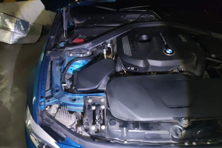 Used BMW 4 Series 2017 425i M Sport Package Engine Bay Right