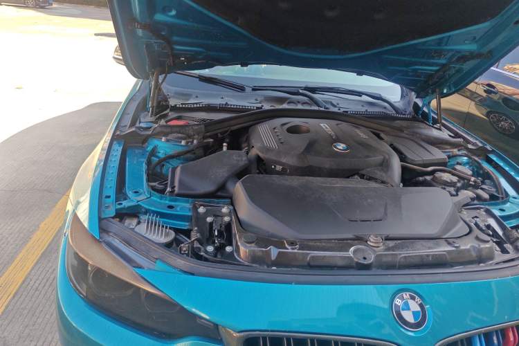 Used BMW 4 Series 2017 425i Gran Coupe Luxury M Sport Package Engine Bay Right