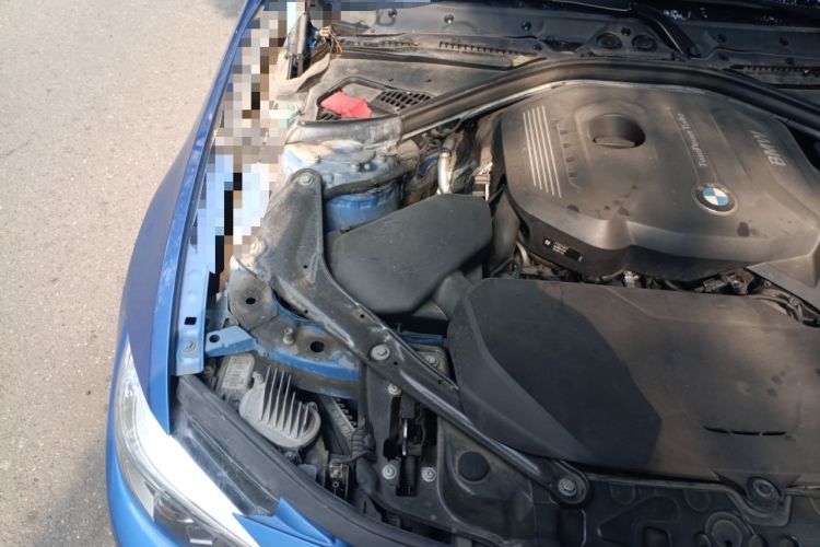 Used BMW 4 Series 2017 425i Convertible M Sport Package Engine Bay Right