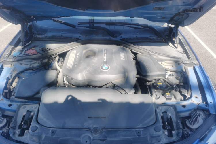 Used BMW 4 Series 2017 425i M Sport Package Engine Bay