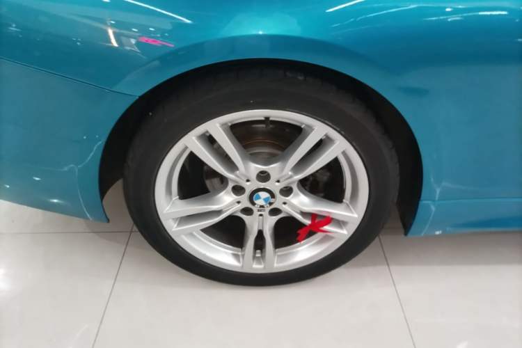 Used BMW 4 Series 2017 425i M Sport Package Exterior 5