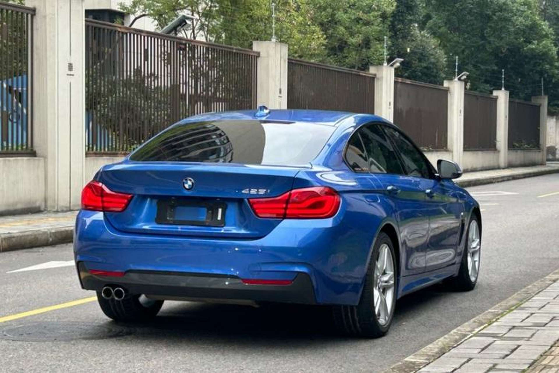 Used BMW 4 Series 2017 425i Gran Coupe Leading Model with M Sport Package Exterior 5