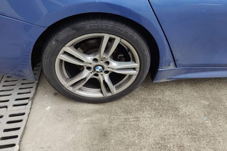 Used BMW 4 Series 2017 425i Gran Coupe Luxury M Sport Package Exterior 5