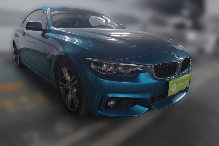Used BMW 4 Series 2017 425i M Sport Package Front Right 45 Deg