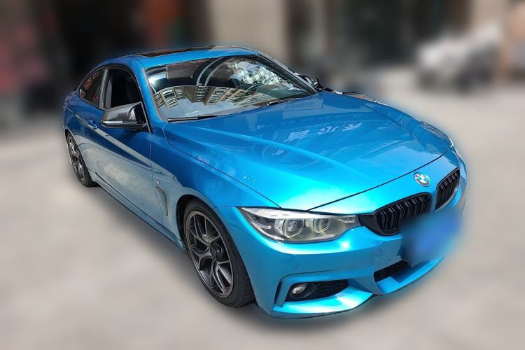Used BMW 4 Series 2017 425i M Sport Package Front Right 45 Deg