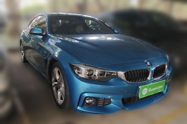 Used BMW 4 Series 2017 425i M Sport Package Front Right 45 Deg