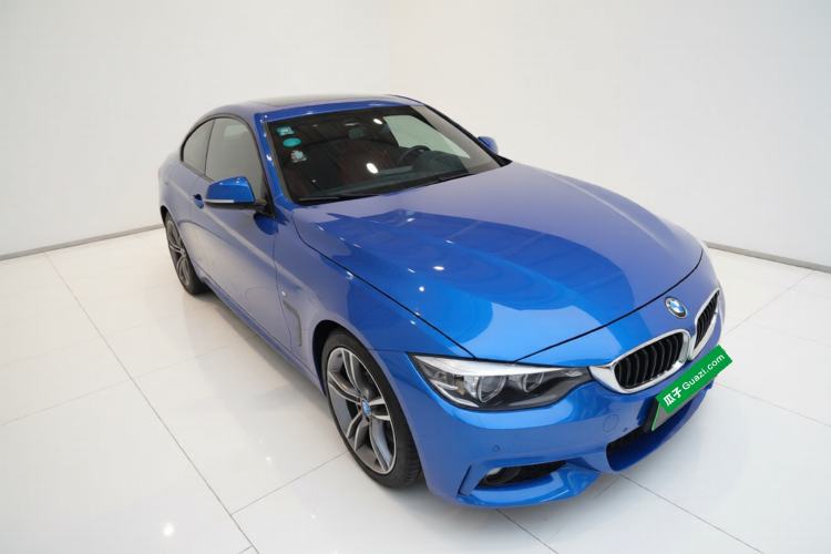 Used BMW 4 Series 2017 425i M Sport Package Front Right 45 Deg