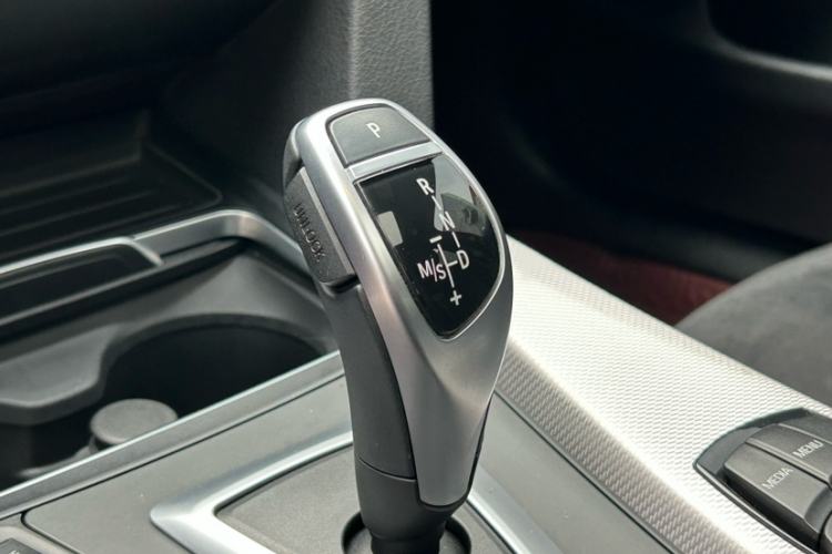 Used BMW 4 Series 2017 425i Gran Coupe Leading Model with M Sport Package Gear Lever