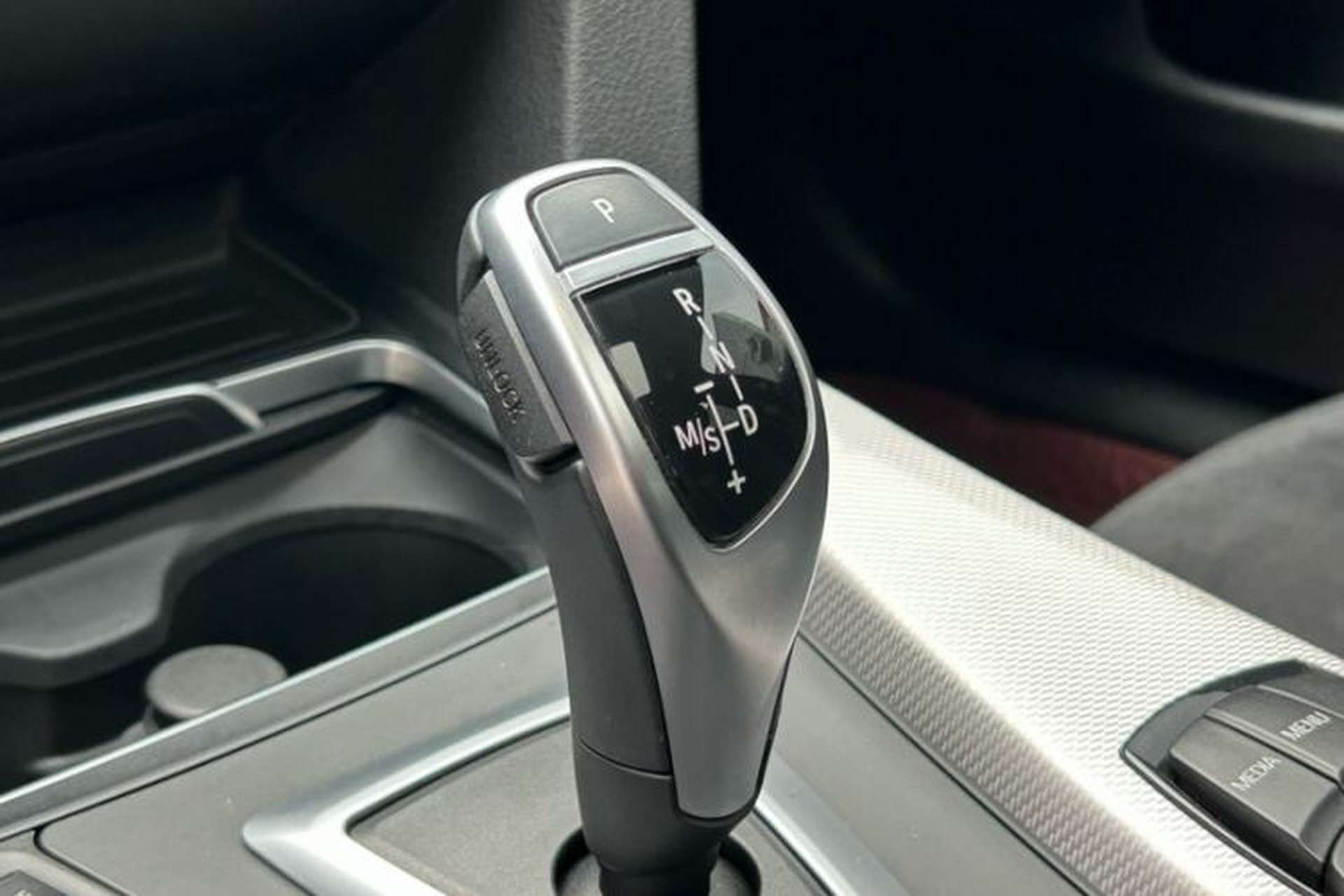 Used BMW 4 Series 2017 425i Gran Coupe Leading Model with M Sport Package Gear Lever