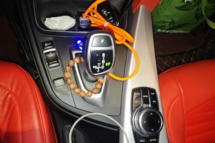 Used BMW 4 Series 2017 425i Convertible M Sport Package Gear Lever