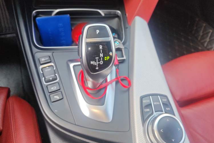 Used BMW 4 Series 2017 425i Gran Coupe Luxury M Sport Package Gear Lever