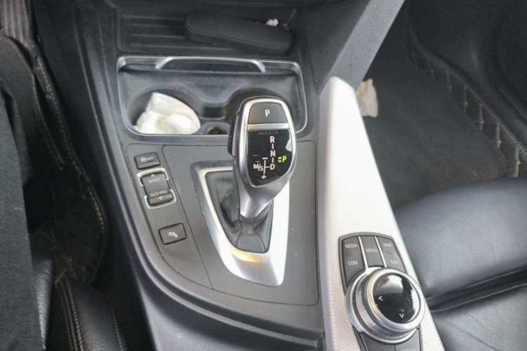 Used BMW 4 Series 2017 425i M Sport Package Gear Lever
