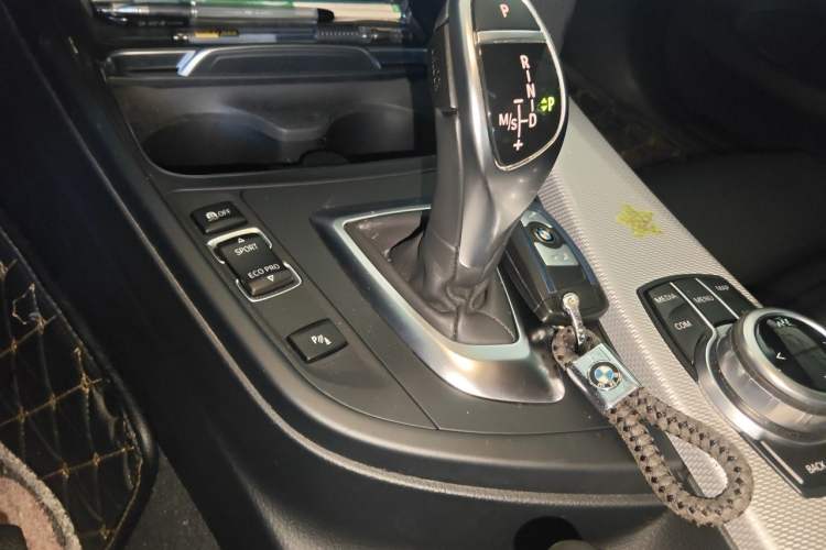 Used BMW 4 Series 2017 425i M Sport Package Gear Lever