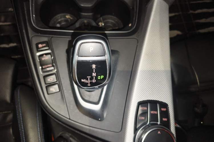 Used BMW 4 Series 2017 425i Gran Coupe Luxury M Sport Package Gear Lever