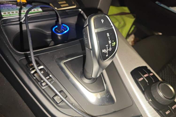 Used BMW 4 Series 2017 425i Gran Coupe Luxury M Sport Package Gear Lever