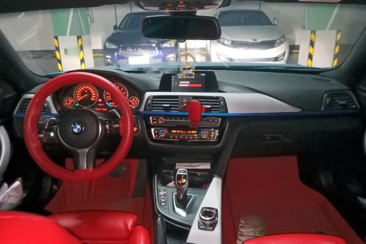 Used BMW 4 Series 2017 425i M Sport Package Interior 2