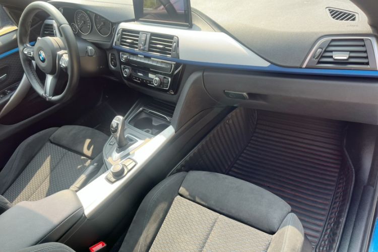 Used BMW 4 Series 2017 425i Gran Coupe Leading Model with M Sport Package Interior 5