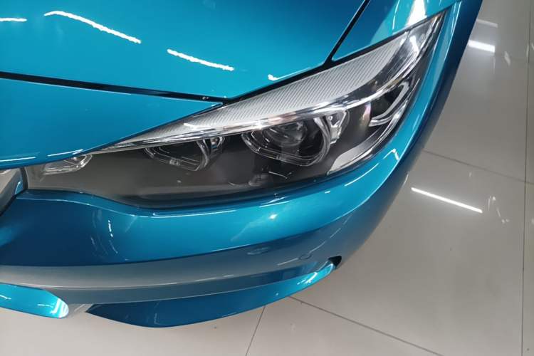 Used BMW 4 Series 2017 425i Gran Coupe Leading Model with M Sport Package Left Front Headlight