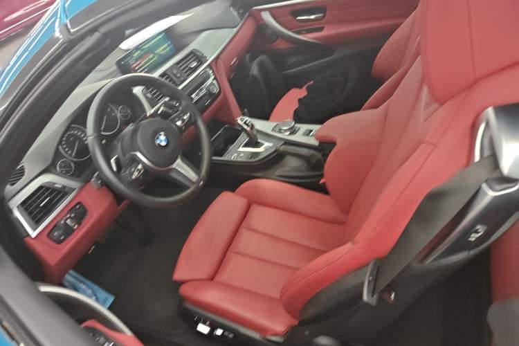 Used BMW 4 Series 2017 425i Convertible M Sport Package Left Front Seat