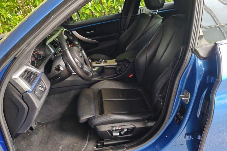 Used BMW 4 Series 2017 425i Gran Coupe Luxury M Sport Package Left Front Seat