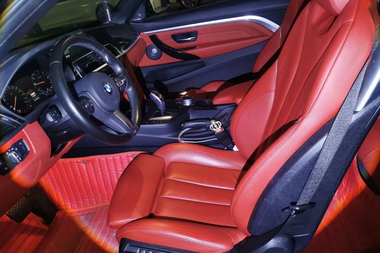Used BMW 4 Series 2017 430i Convertible M Sport Package Left Front Seat