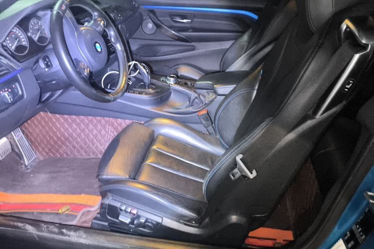 Used BMW 4 Series 2017 425i Convertible M Sport Package Left Front Seat
