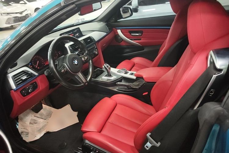 Used BMW 4 Series 2017 425i Convertible M Sport Package Left Front Seat