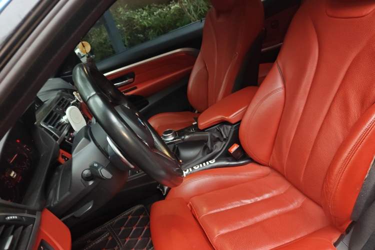 Used BMW 4 Series 2017 430i Convertible M Sport Package Left Front Seat