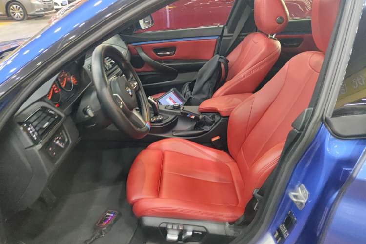 Used BMW 4 Series 2017 425i Gran Coupe Leading Model with M Sport Package Left Front Seat