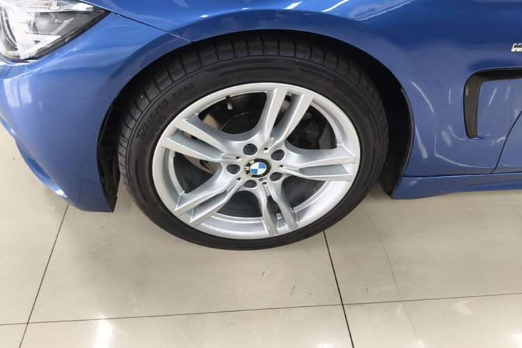 Used BMW 4 Series 2017 425i Gran Coupe Luxury M Sport Package Left Front Wheel Hub