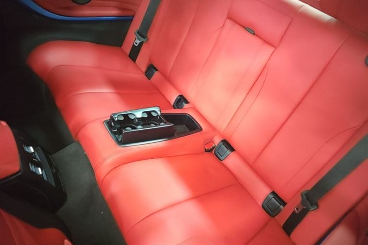 Used BMW 4 Series 2017 425i Convertible M Sport Package Left Rear Seat