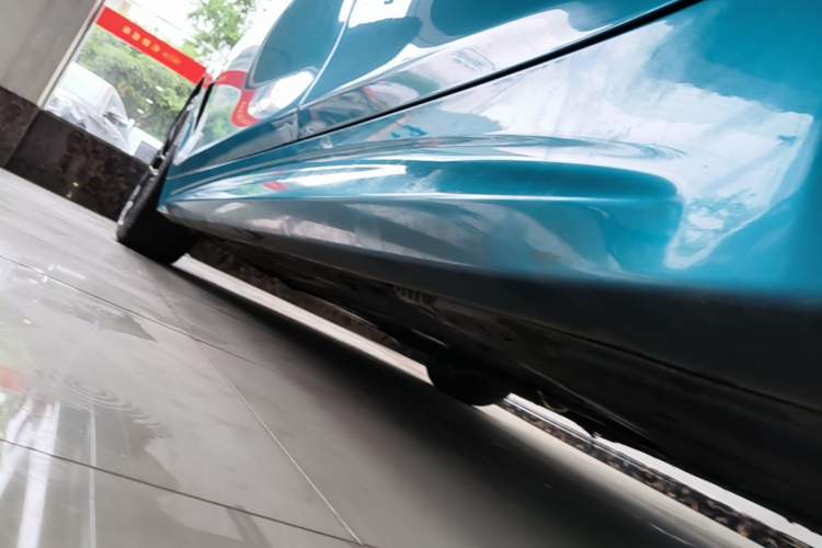 Used BMW 4 Series 2017 425i Gran Coupe Leading Model with M Sport Package Left Side Sill