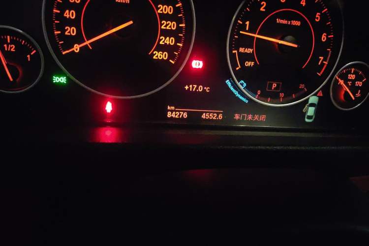 Used BMW 4 Series 2017 425i M Sport Package Odometer Close Up