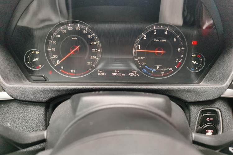 Used BMW 4 Series 2017 430i Convertible M Sport Package Odometer Close Up