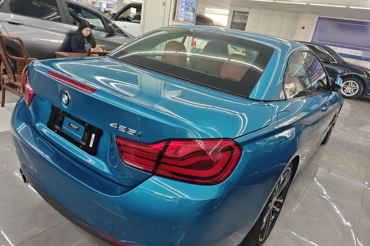 Used BMW 4 Series 2017 425i Convertible M Sport Package Rear Right 45 Deg