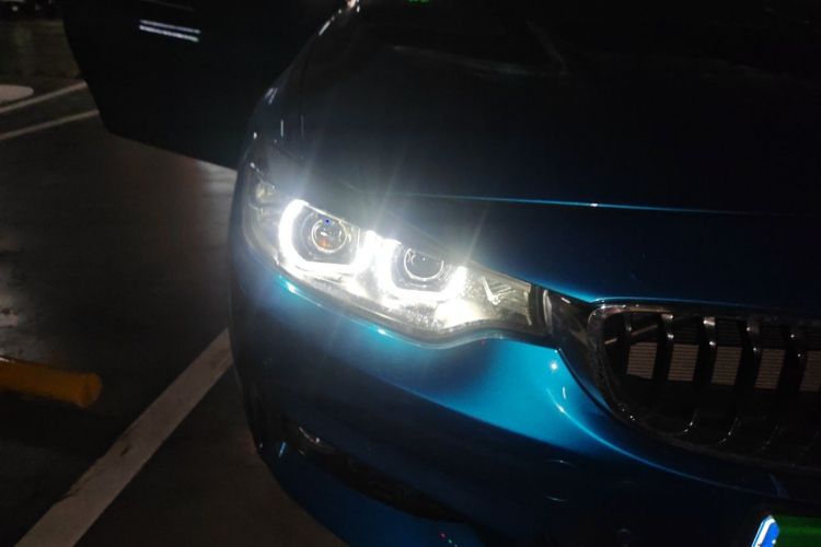 Used BMW 4 Series 2017 425i Convertible M Sport Package Right Front Headlight