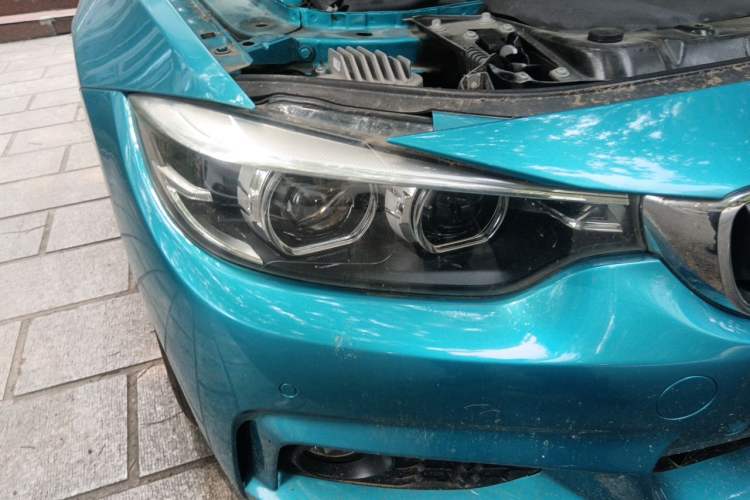 Used BMW 4 Series 2017 425i Gran Coupe Luxury M Sport Package Right Front Headlight