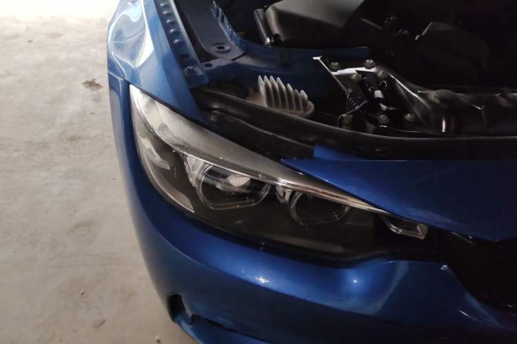 Used BMW 4 Series 2017 425i M Sport Package Right Front Headlight