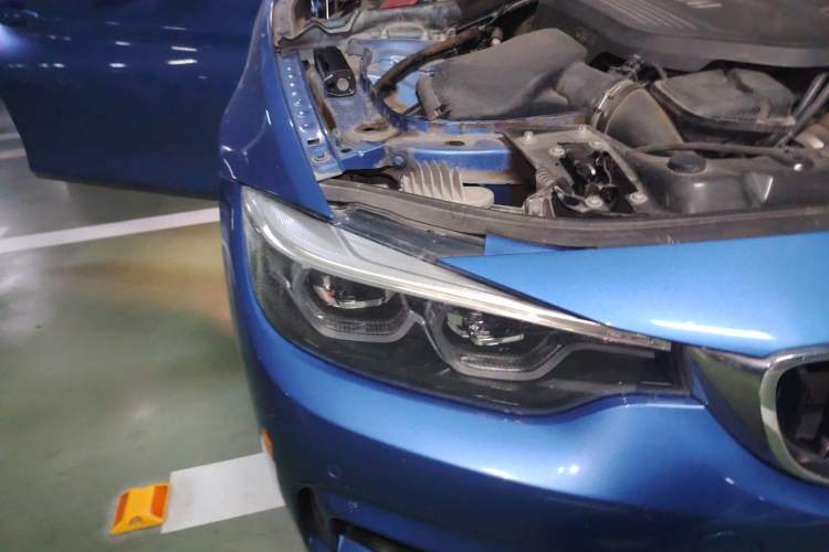 Used BMW 4 Series 2017 440i xDrive Gran Coupe M Sport Package Right Front Headlight