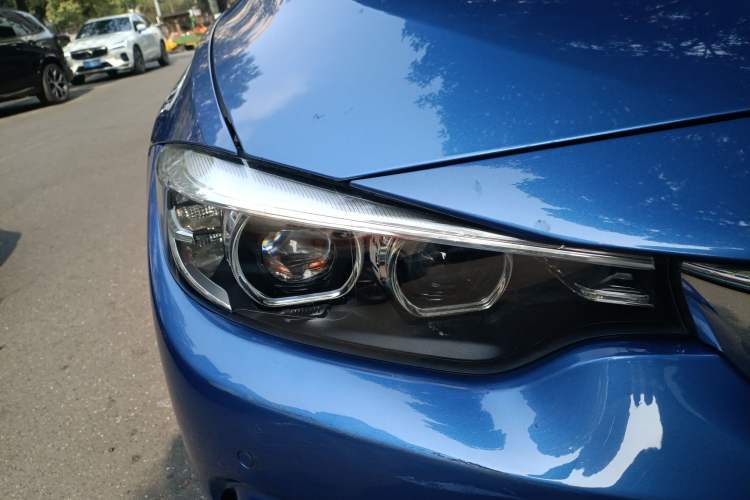 Used BMW 4 Series 2017 425i Convertible M Sport Package Right Front Headlight