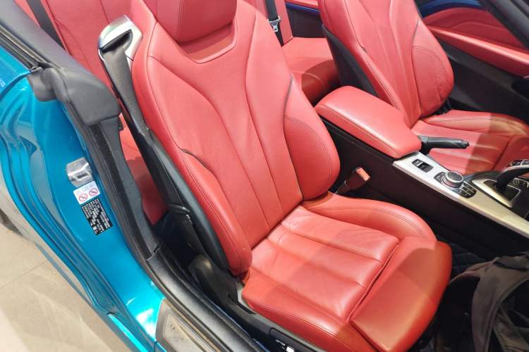 Used BMW 4 Series 2017 425i Convertible M Sport Package Right Front Seat