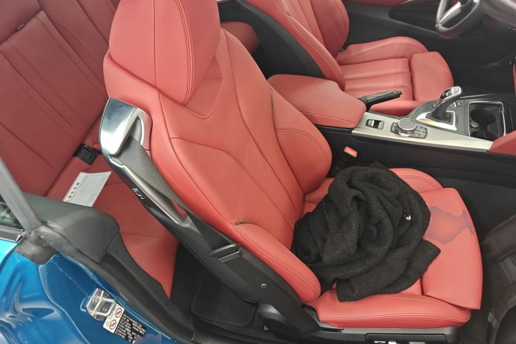 Used BMW 4 Series 2017 425i Convertible M Sport Package Right Front Seat