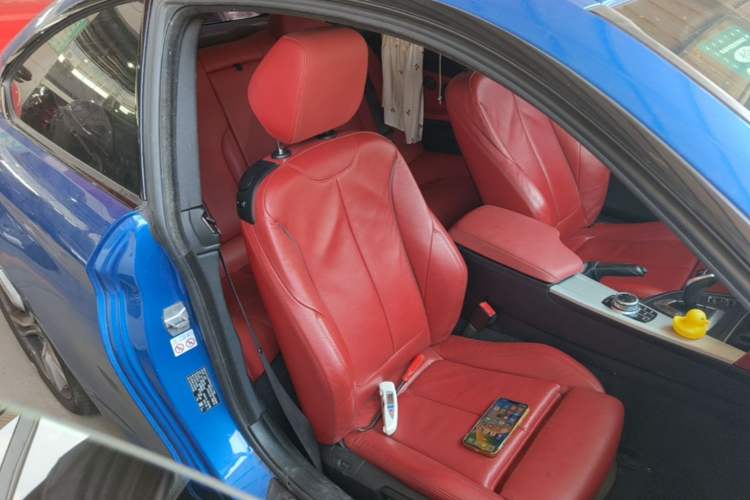 Used BMW 4 Series 2017 425i M Sport Package Right Front Seat