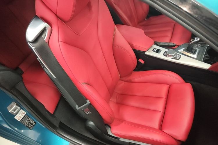 Used BMW 4 Series 2017 425i Convertible M Sport Package Right Front Seat