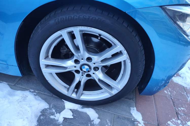 Used BMW 4 Series 2017 425i M Sport Package Right Front Wheel Hub