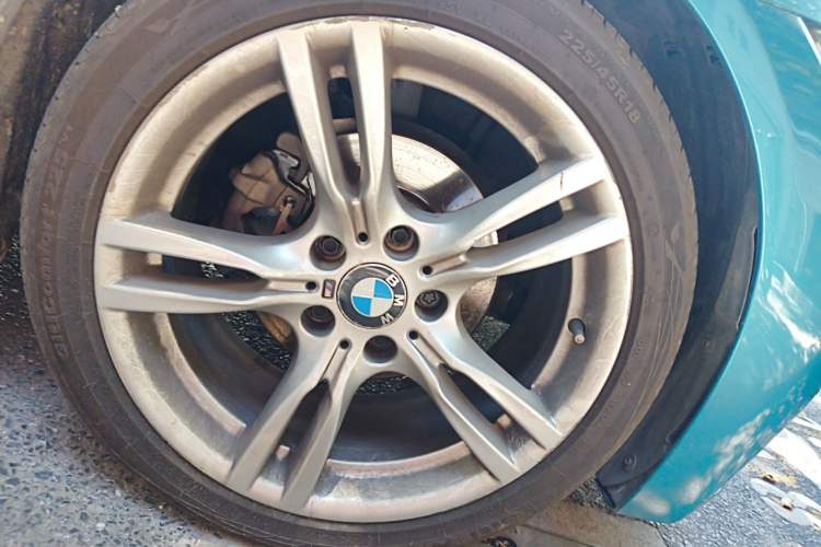 Used BMW 4 Series 2017 425i M Sport Package Right Front Wheel Hub